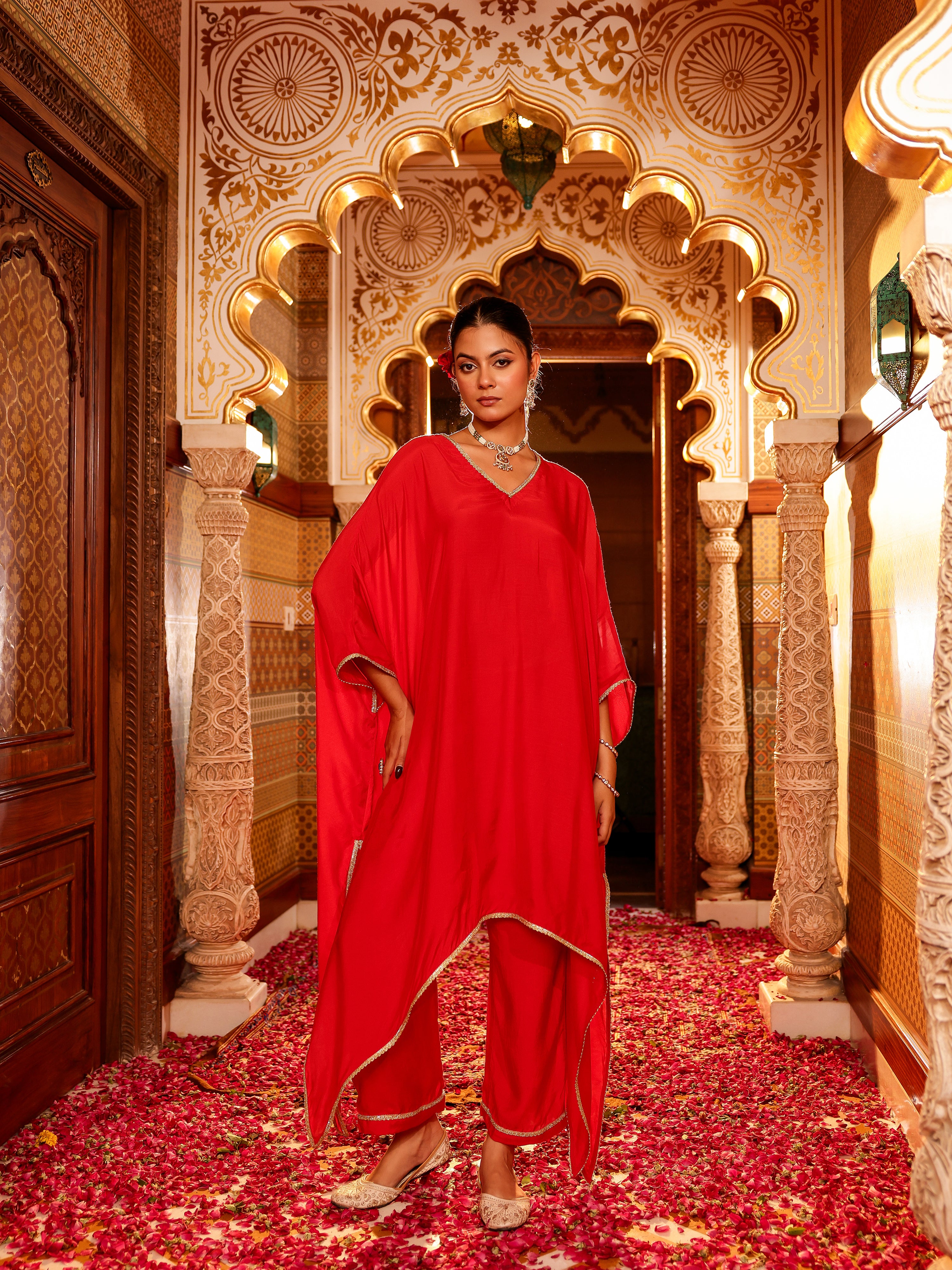 Nivara Solid Muslin Kurta Set