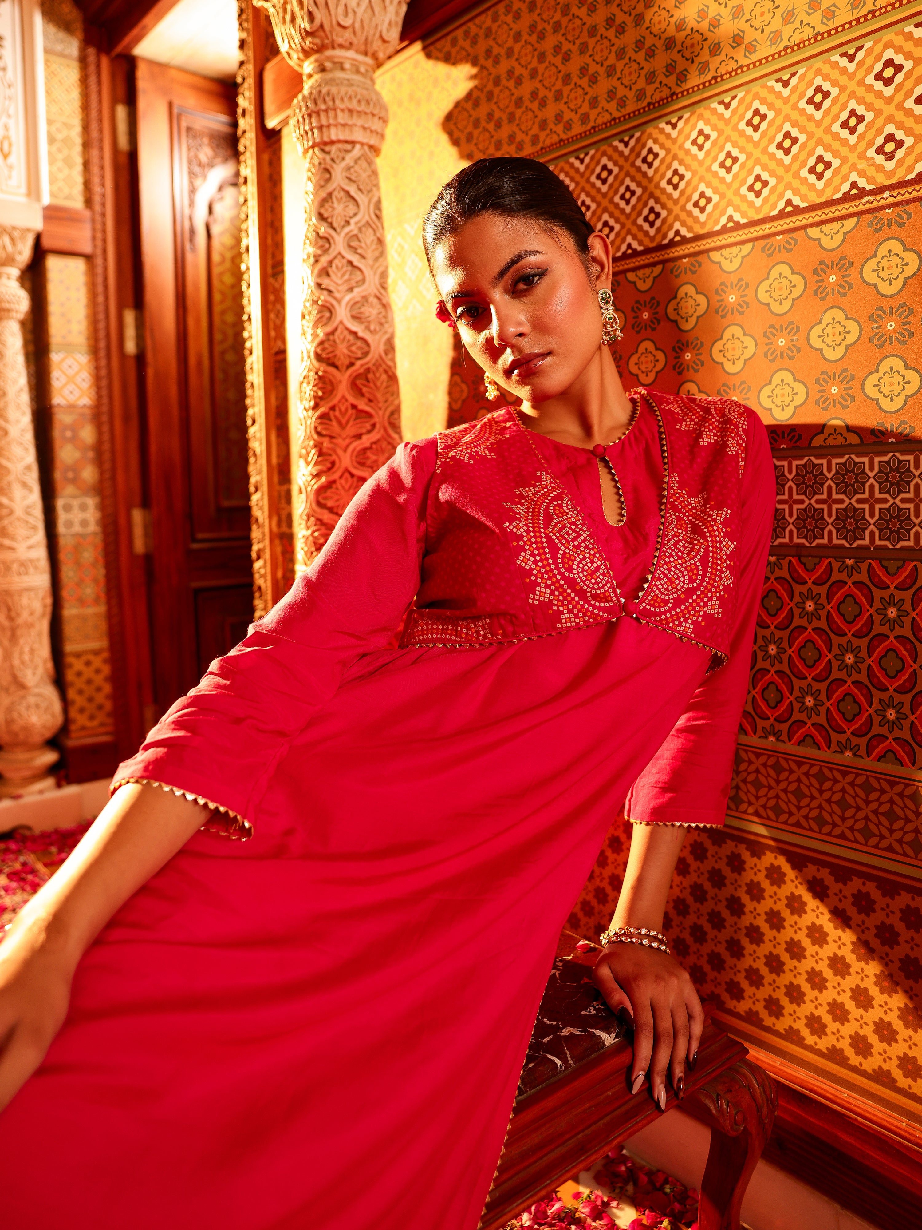 Arunika Solid Muslin Kurta Set