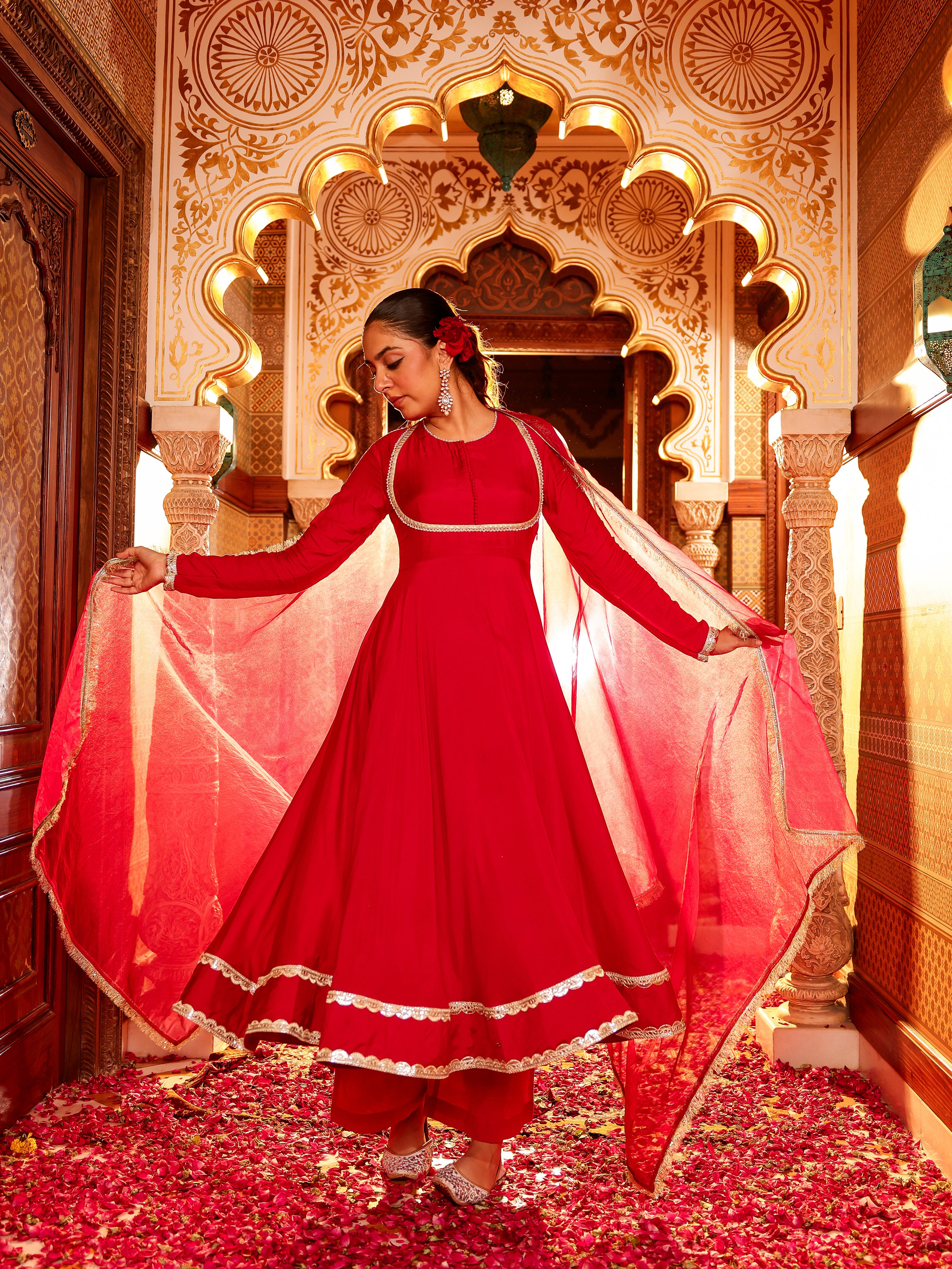 Chandrika Solid Muslin Suit Set