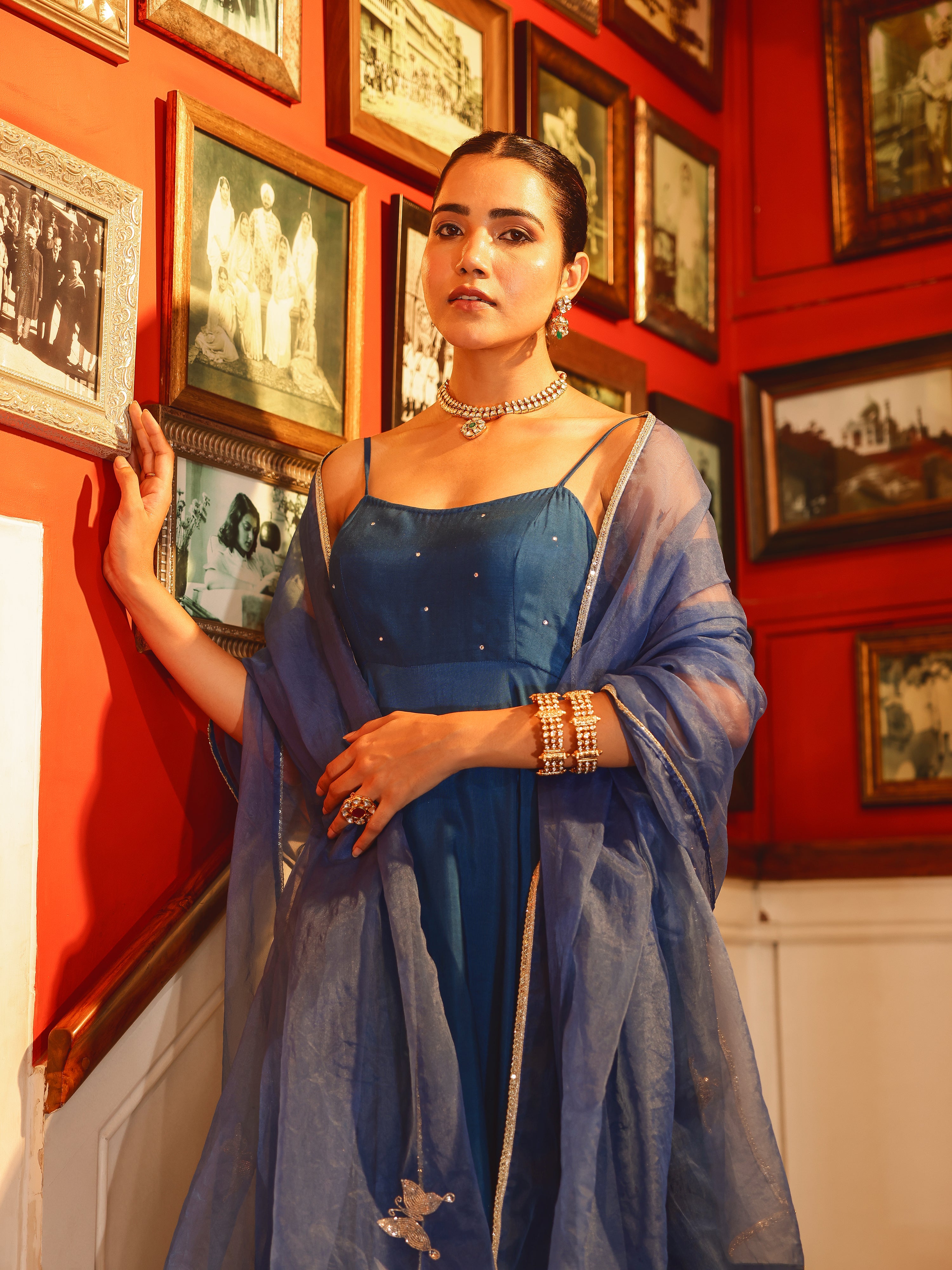 Kshirja Solid Muslin Suit Set
