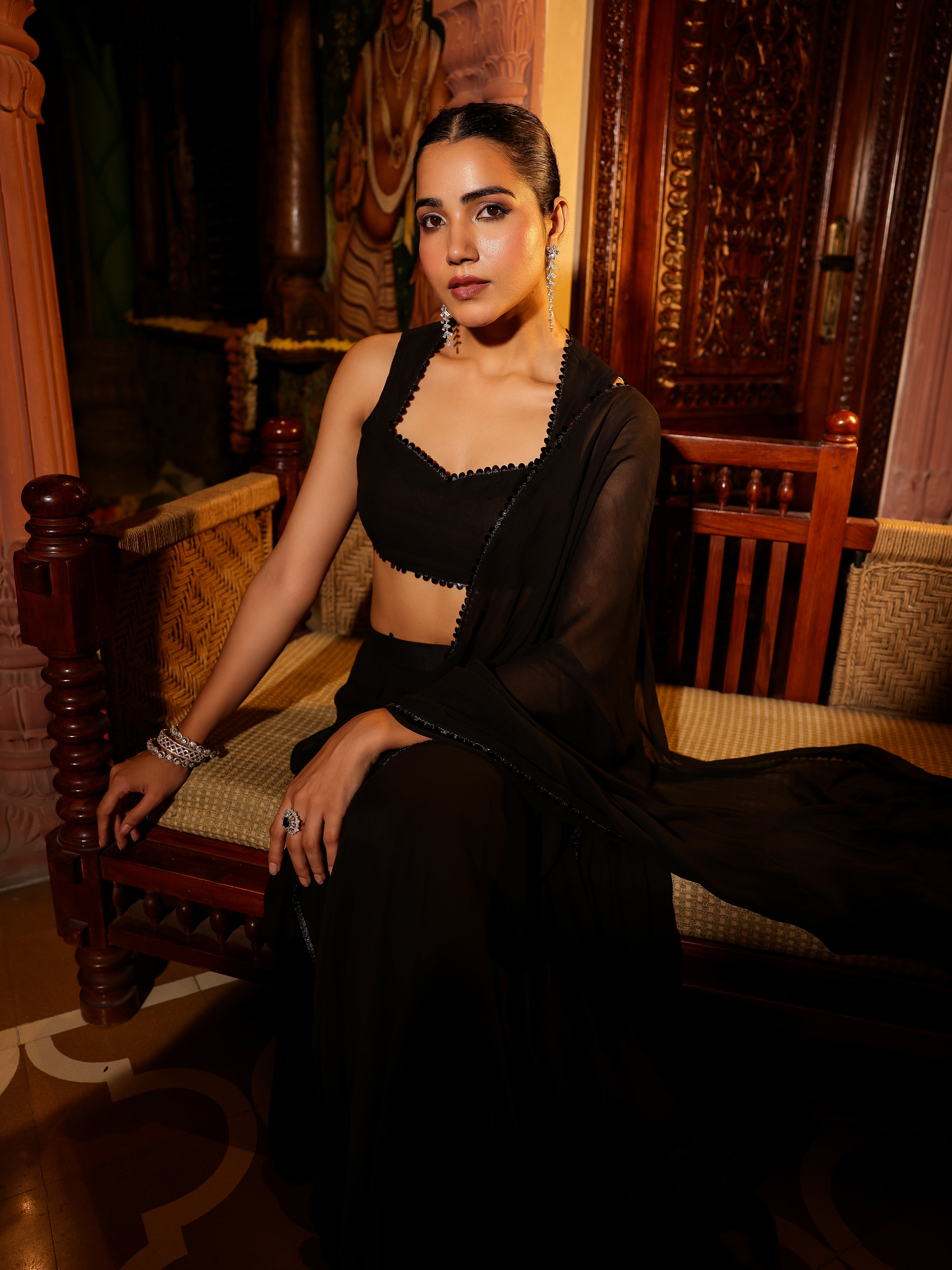 Pragnya Solid Georgette Pre Drape Saree