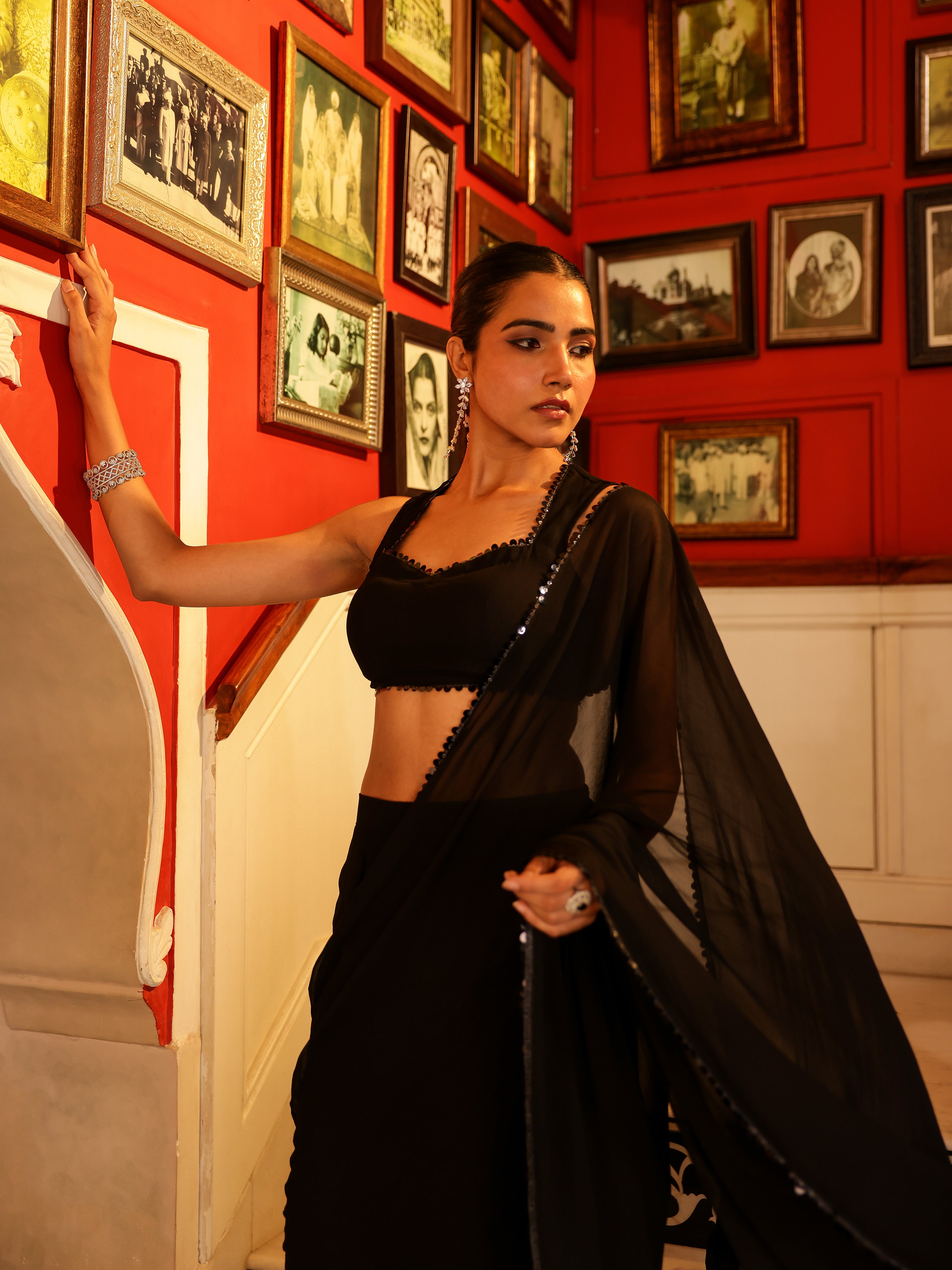 Pragnya Solid Georgette Pre Drape Saree