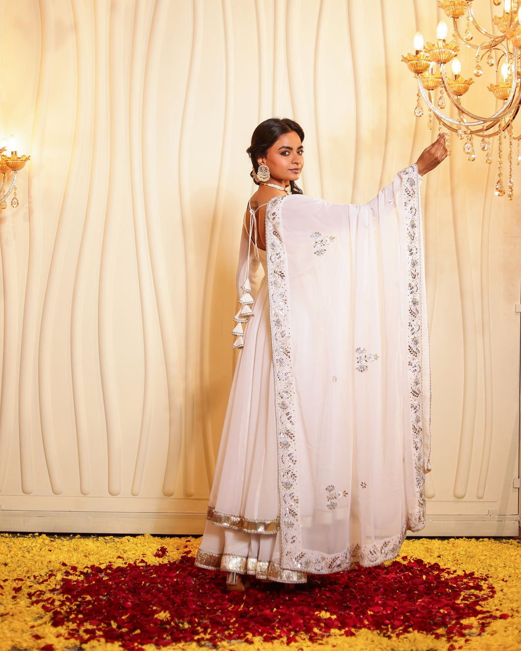 Paro Handwork Suit Set