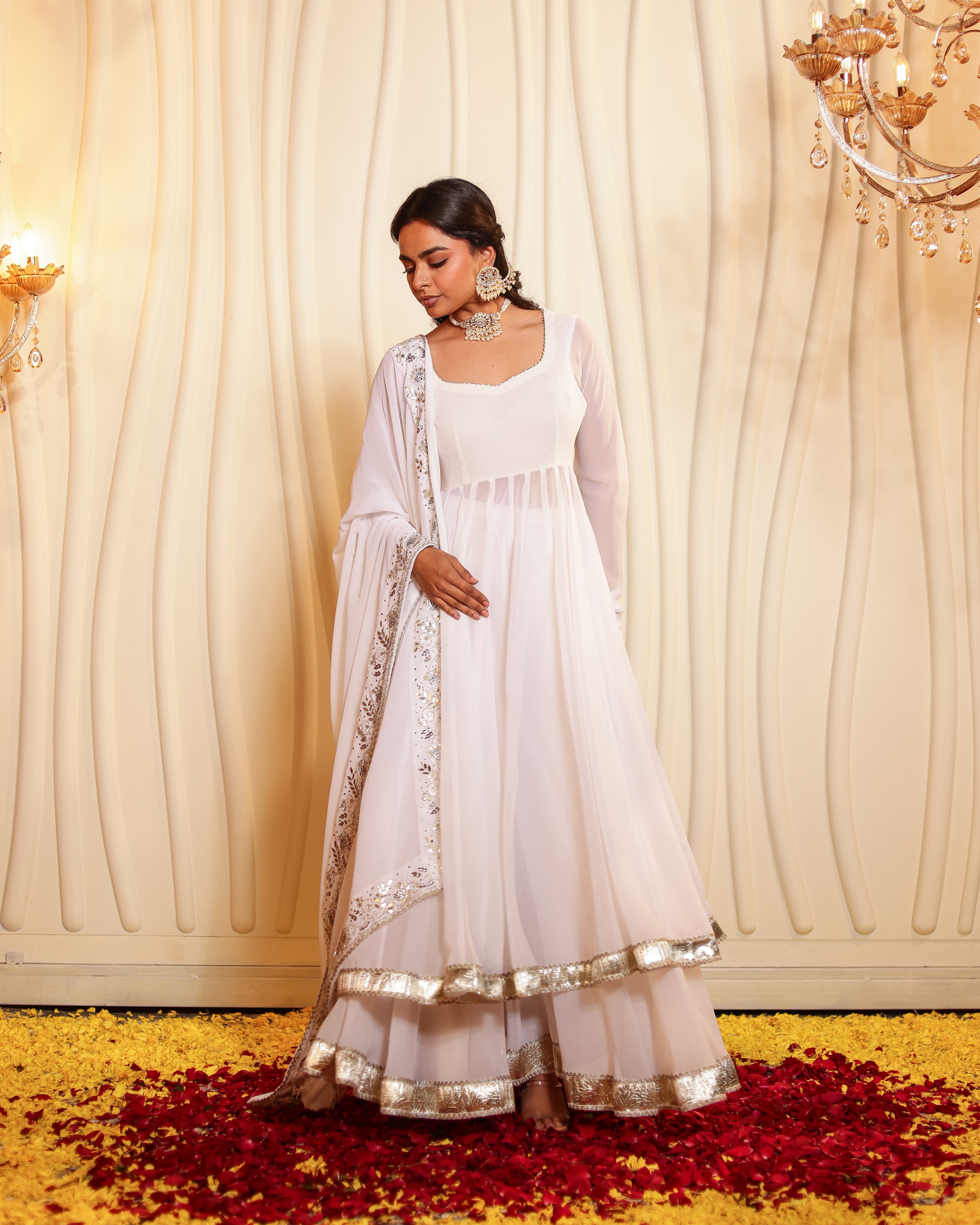 Paro Handwork Suit Set