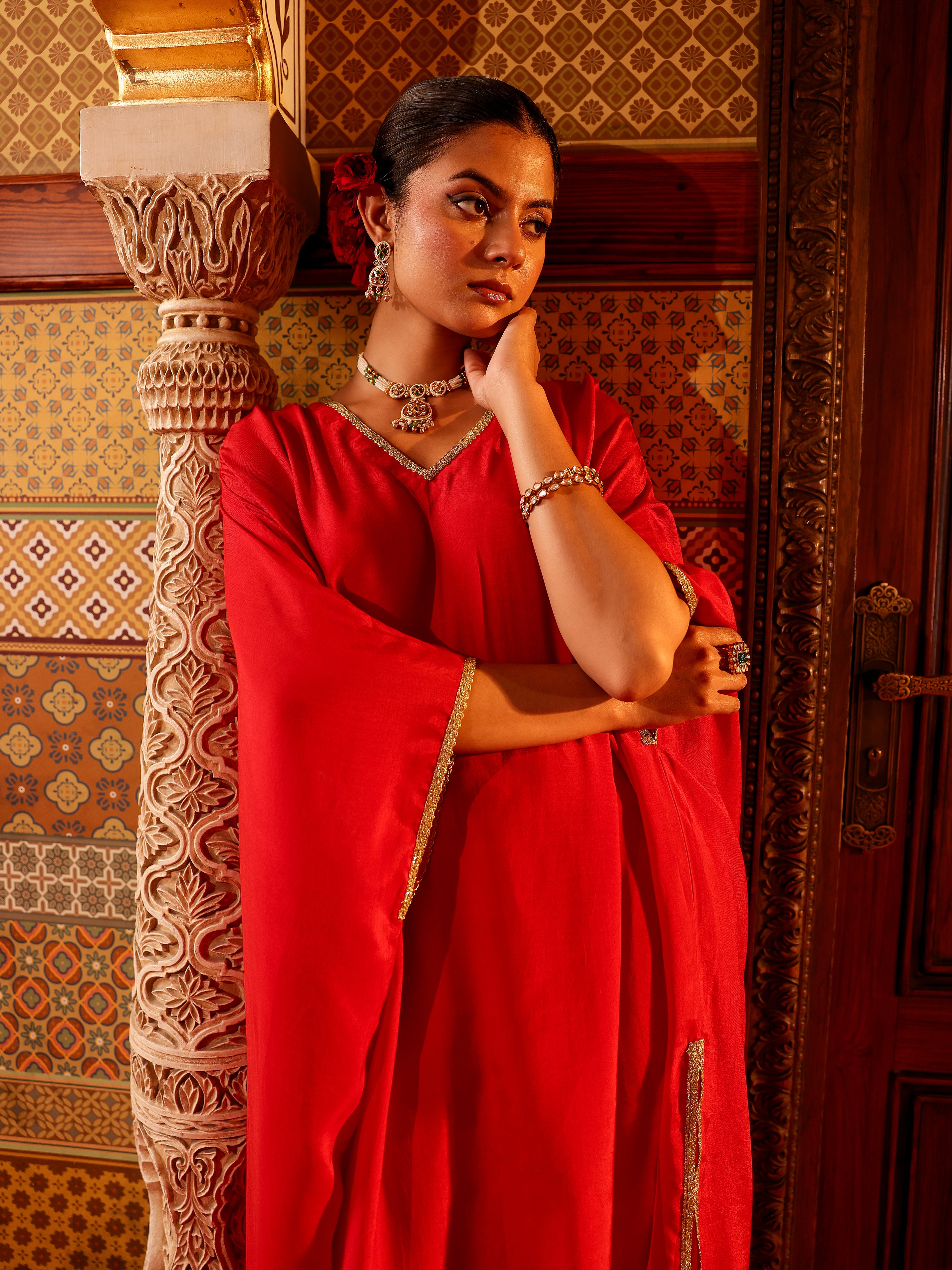 Nivara Solid Muslin Kurta Set