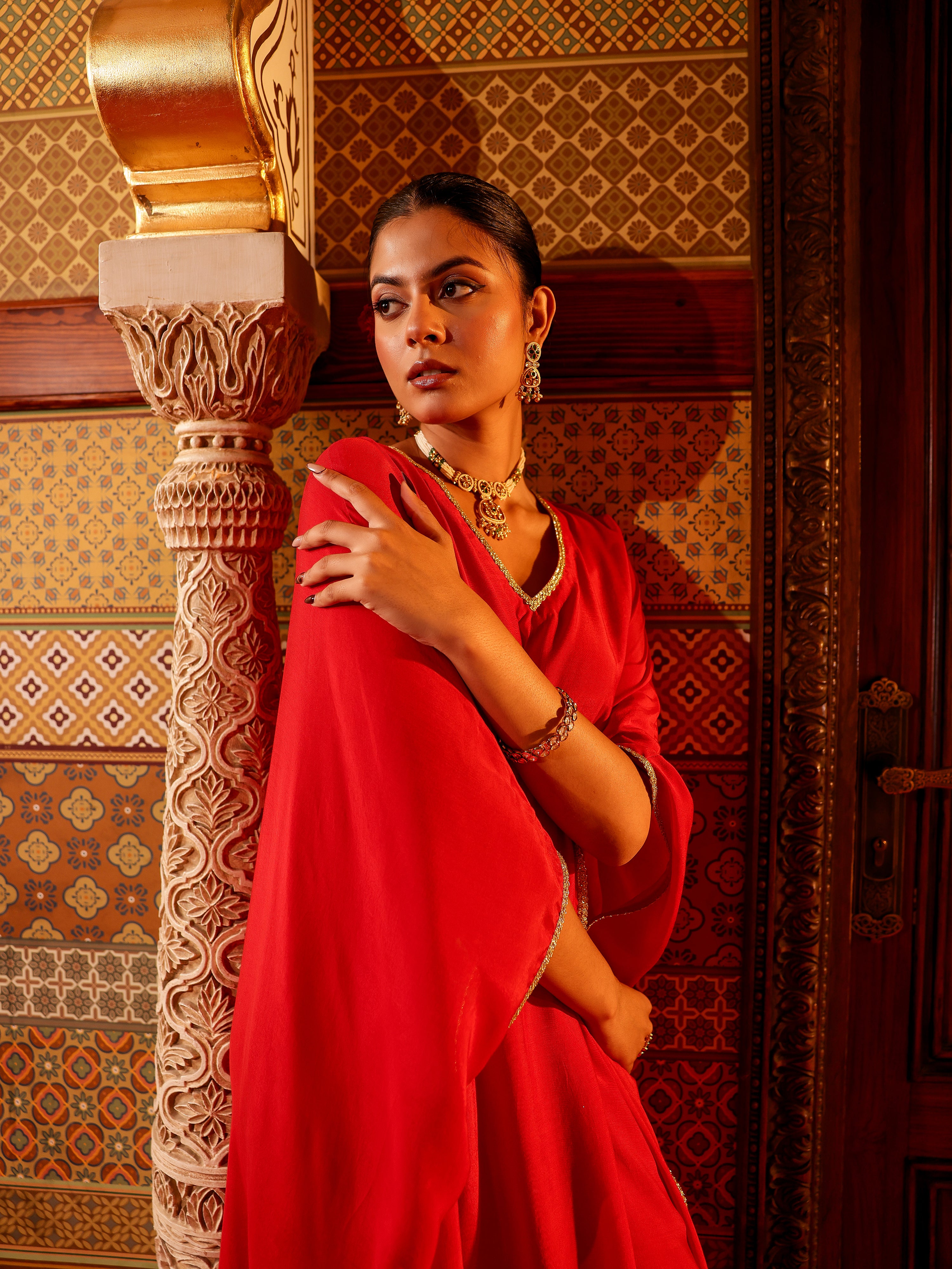Nivara Solid Muslin Kurta Set