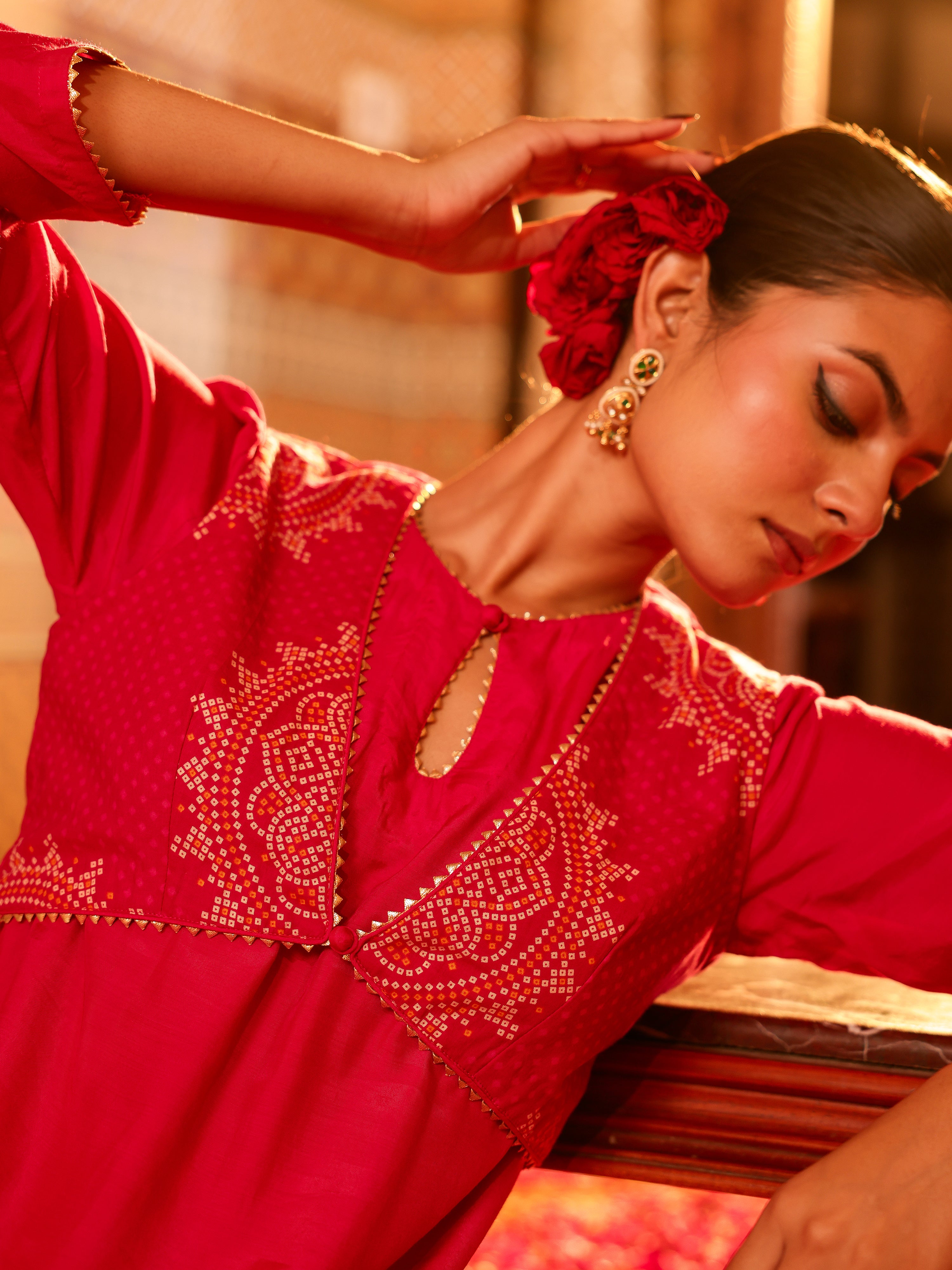 Arunika Solid Muslin Kurta Set