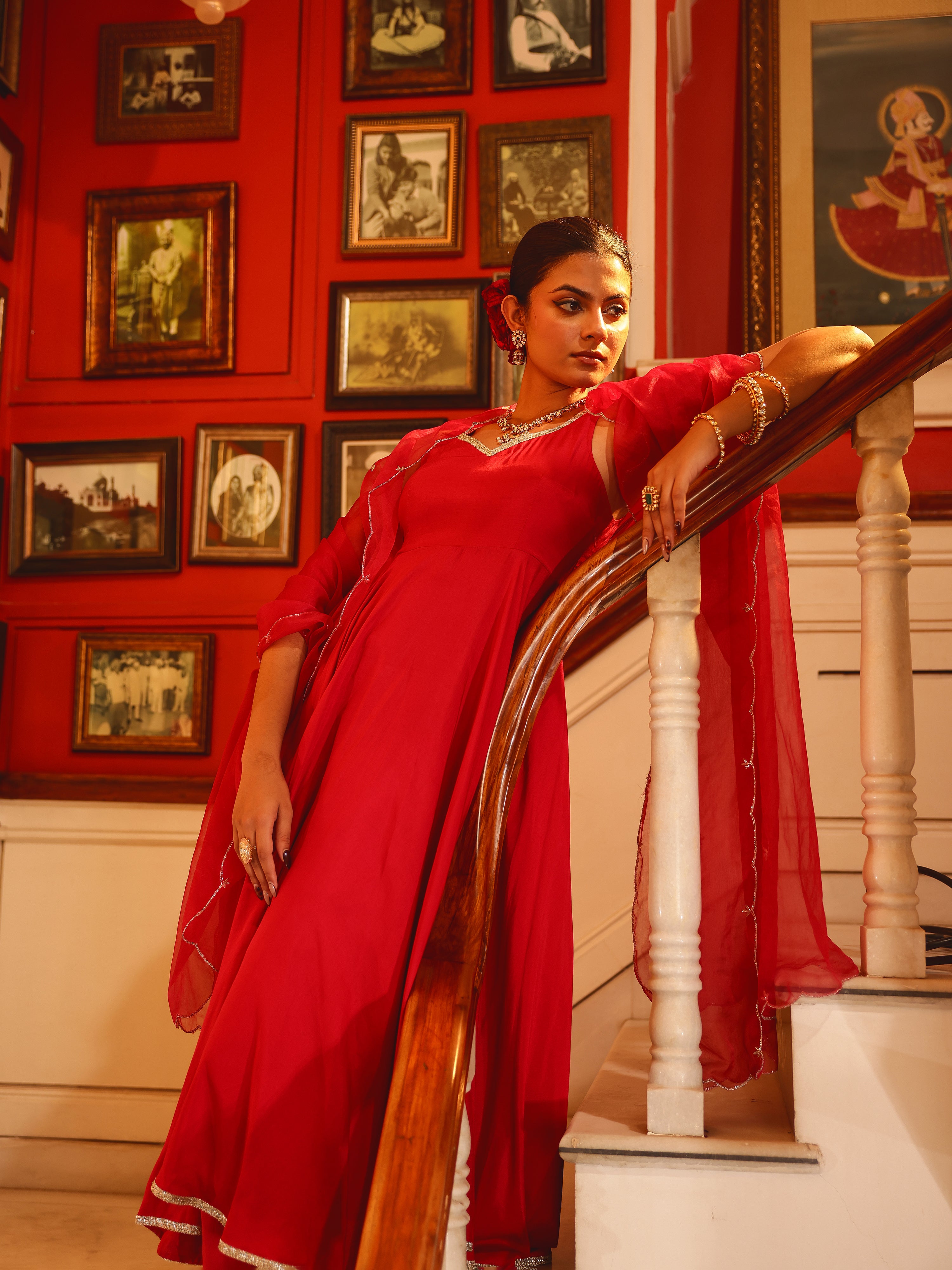 Tivara Solid Muslin Suit Set