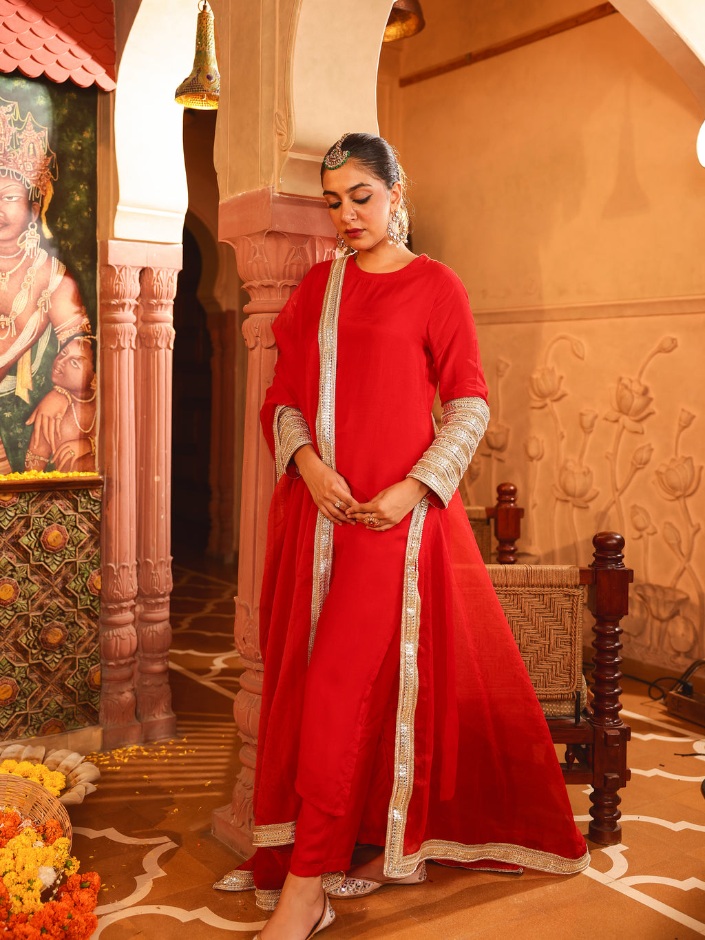 Ameya Solid Muslin Suit Set