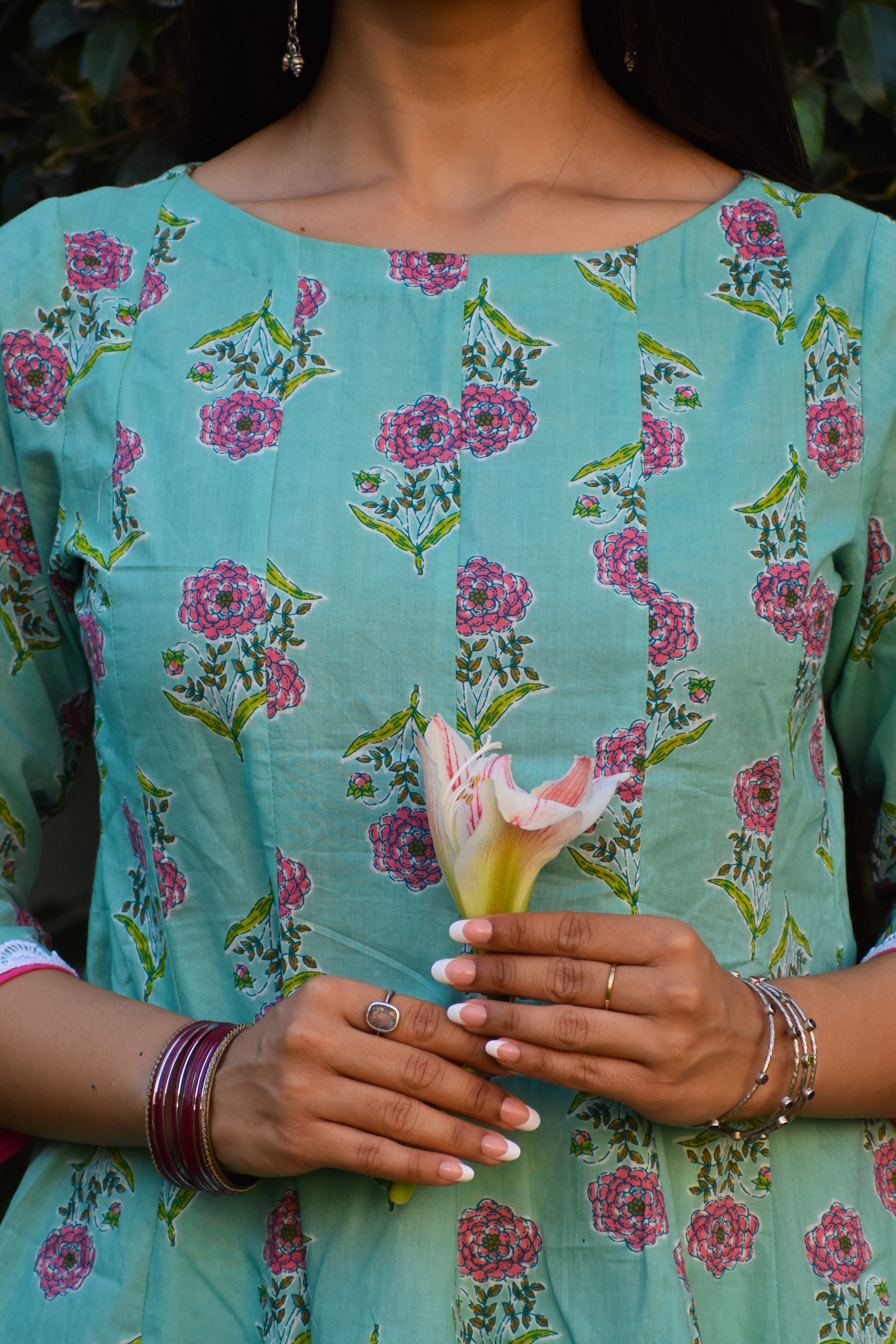 Hansika Handblock Cotton Farshi Set