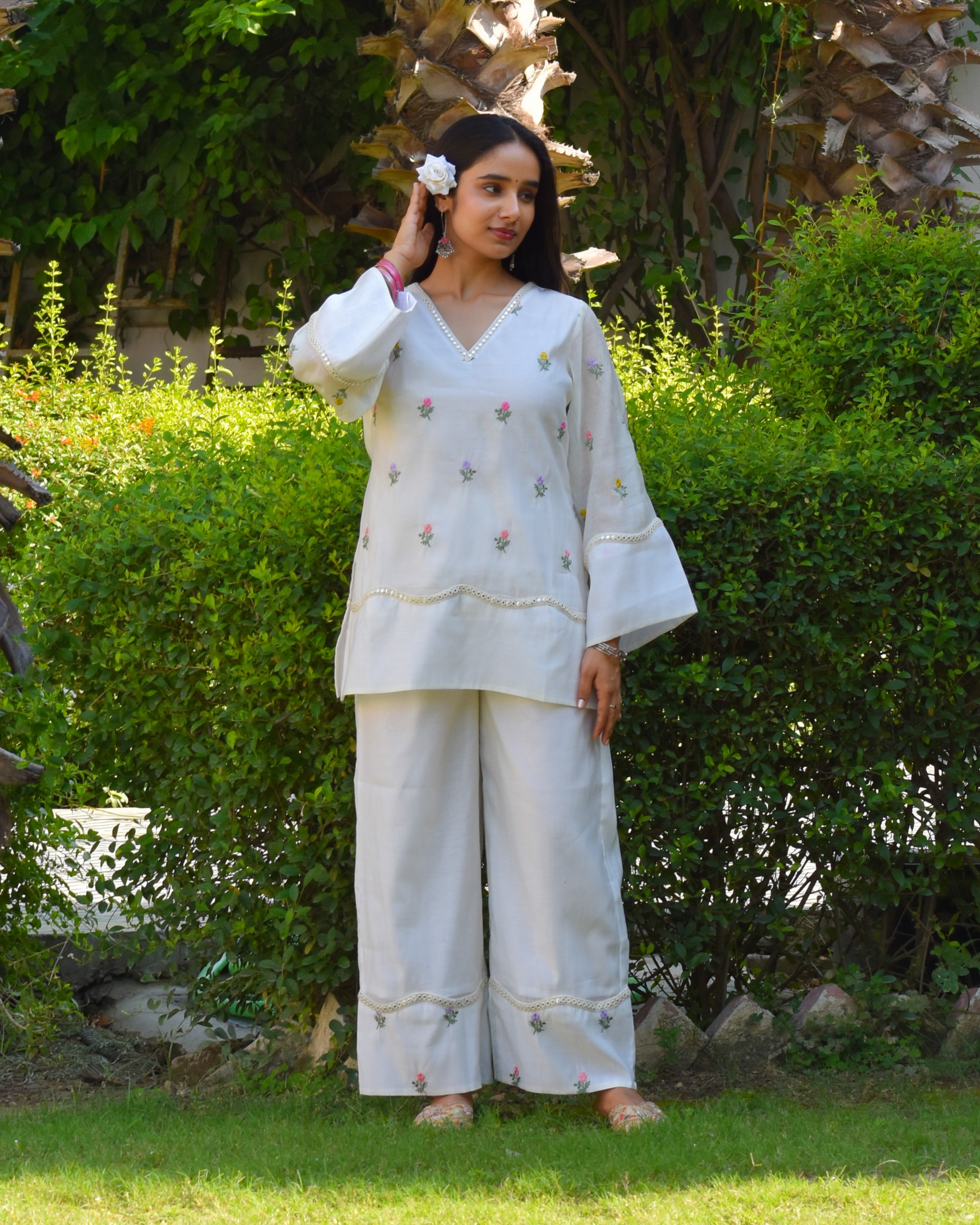 Sarika Embroidered Chanderi Co-ord Set