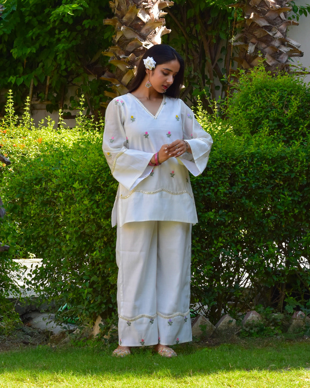 Sarika Embroidered Chanderi Co-ord Set