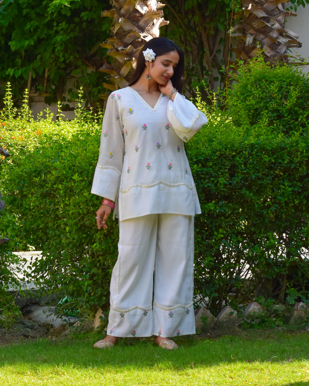 Sarika Embroidered Chanderi Co-ord Set