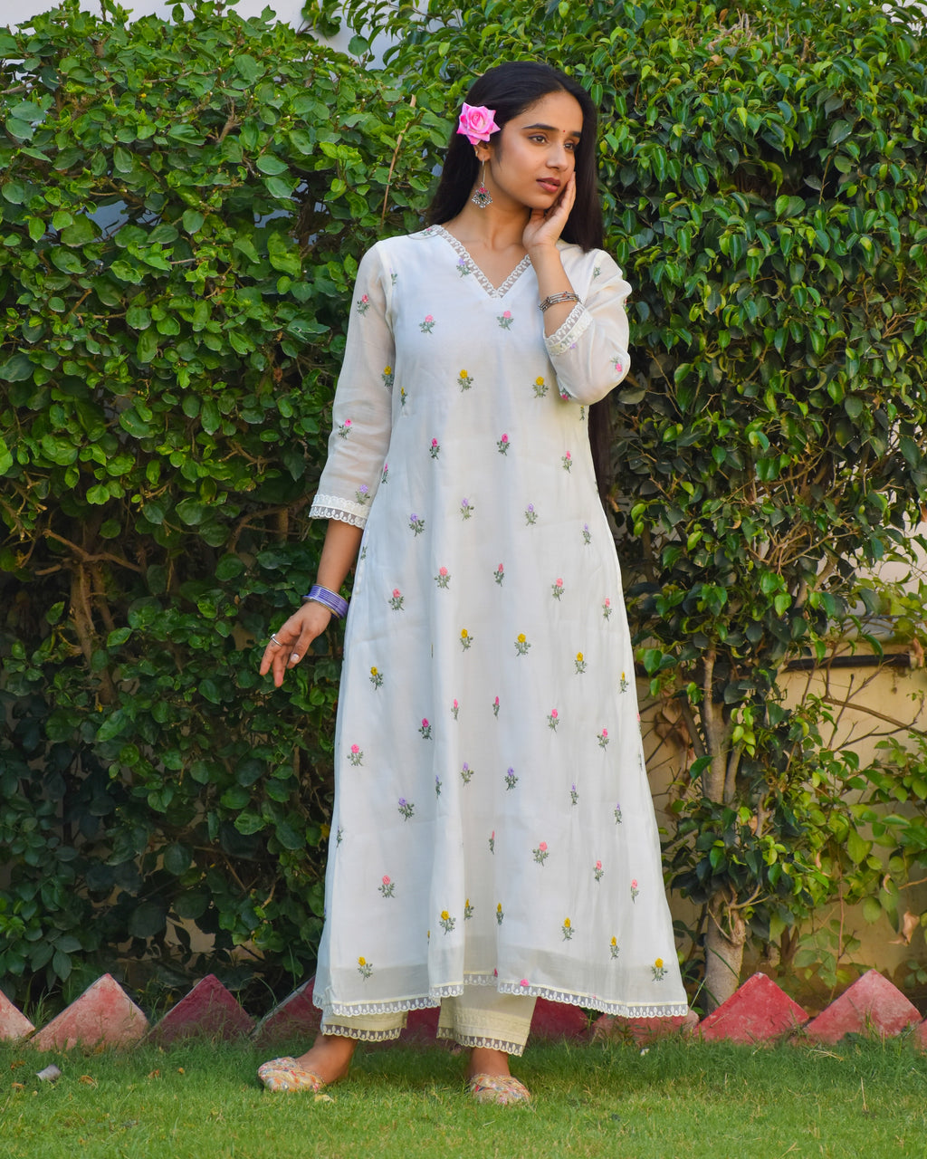 Navya Embroidered Chanderi Kurta Set