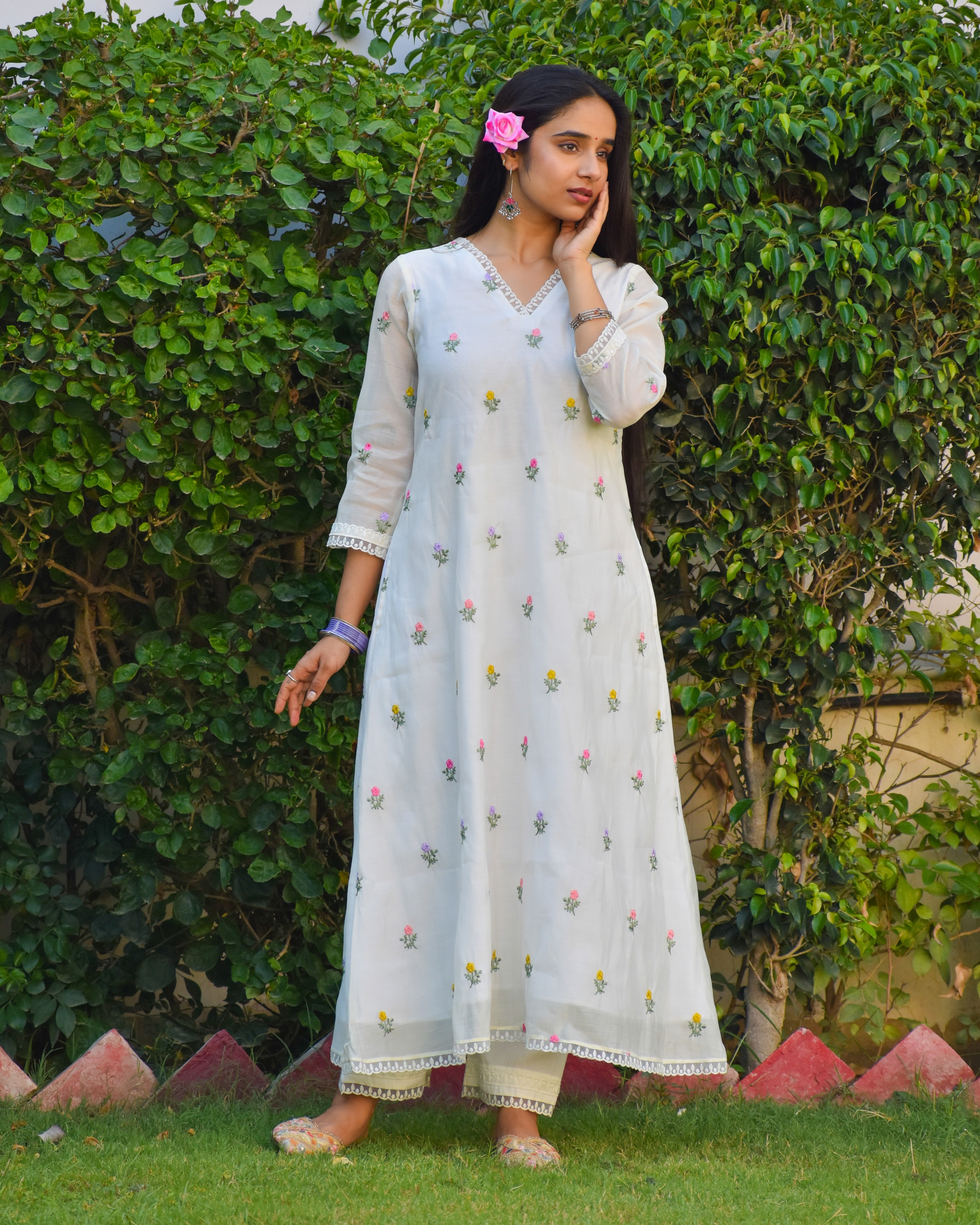Navya Embroidered Chanderi Kurta Set
