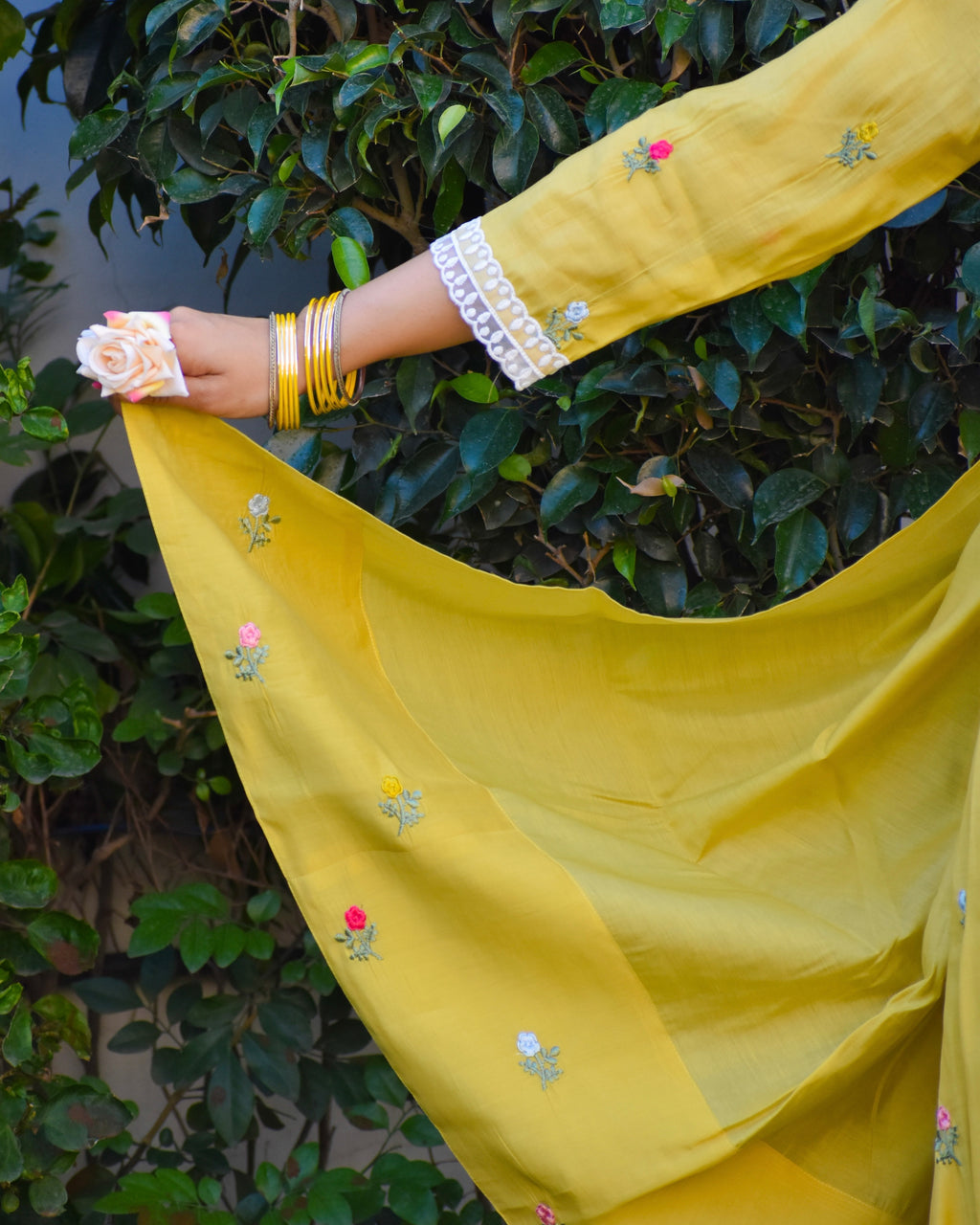 Abeer Embroidered Chanderi Kurta Set With Dupatta