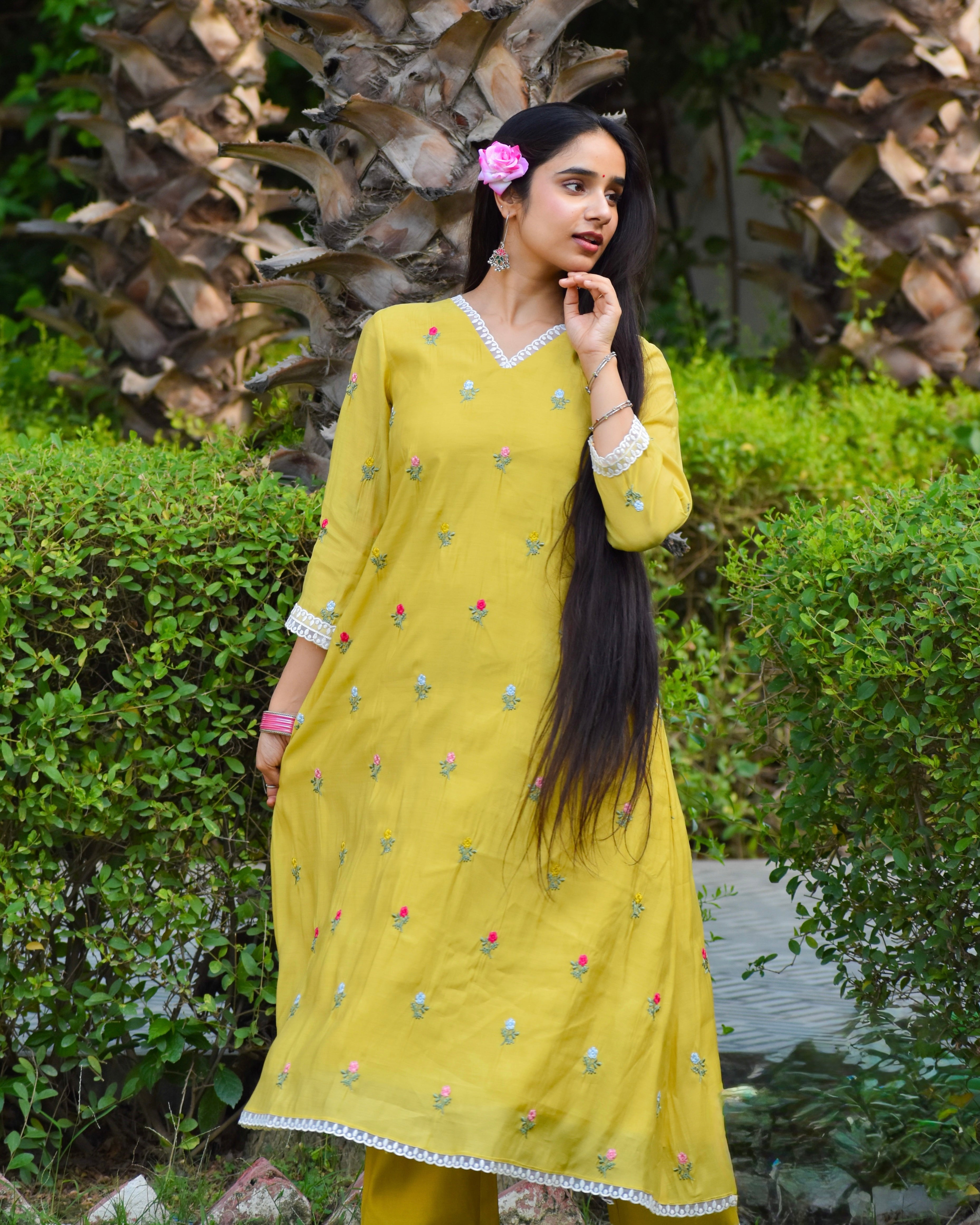 Gerua Embroidered Chanderi Kurta Se